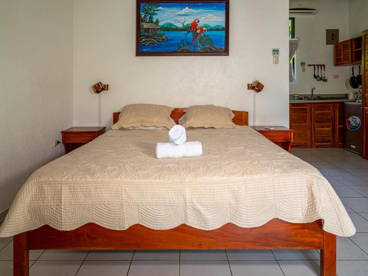 Hotel Colinas Del Sol Атенас Екстериор снимка