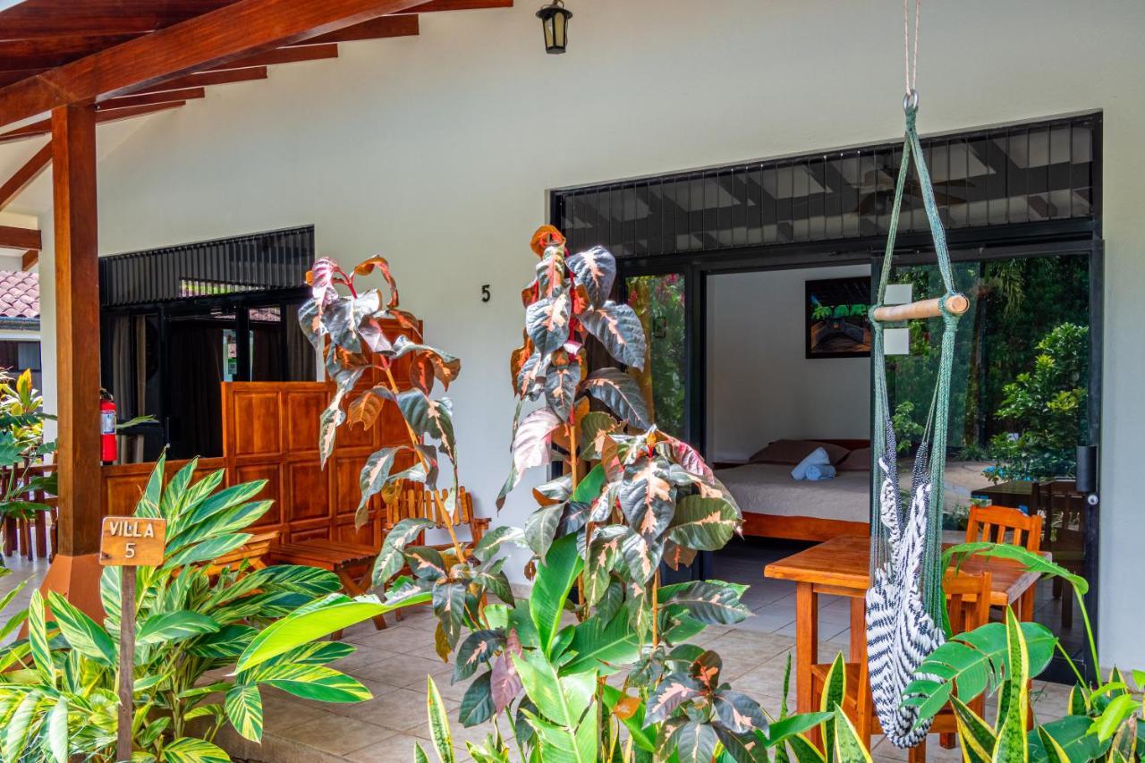 Hotel Colinas Del Sol Атенас Екстериор снимка